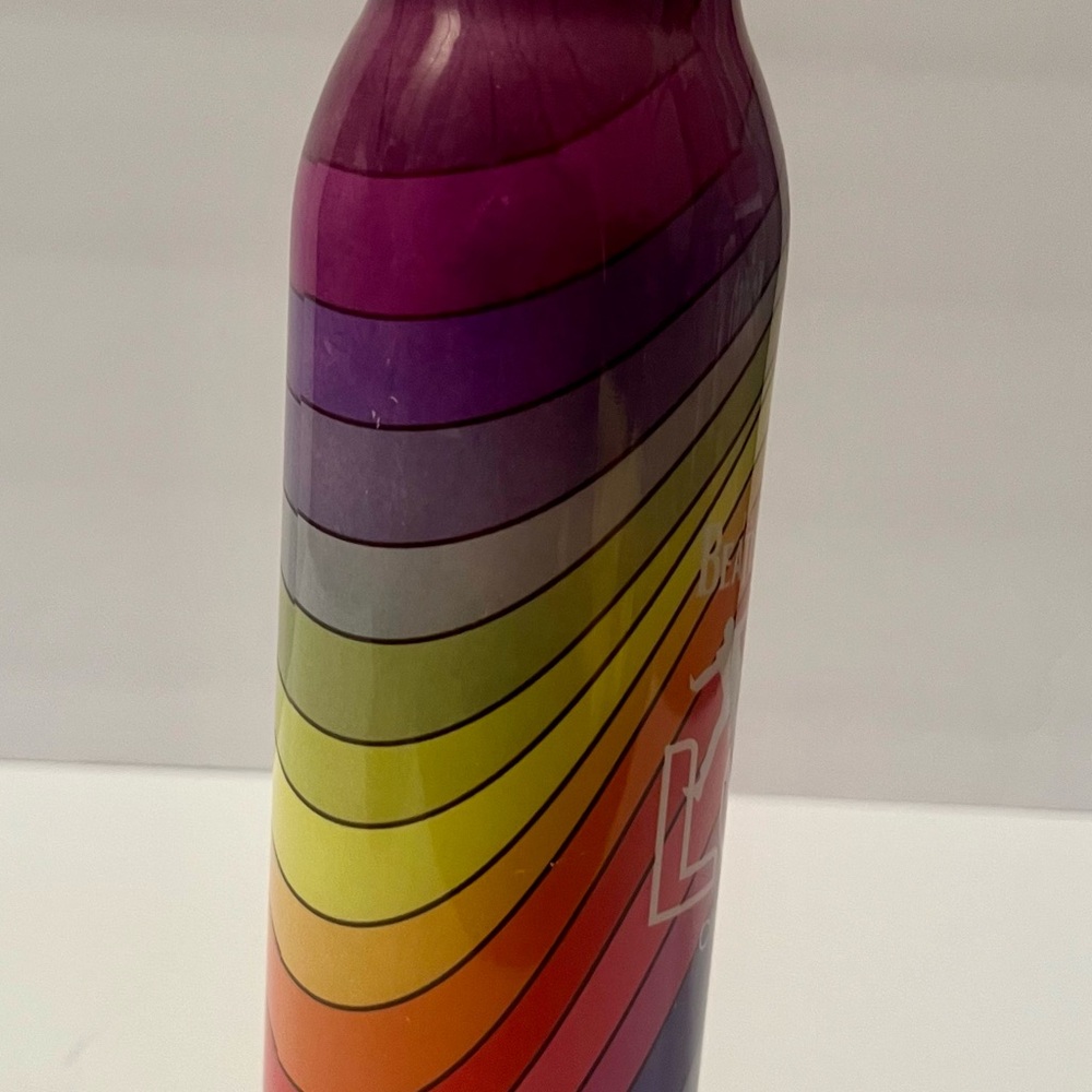 Beatles Love Cirque Du Soleil, Final Show, Mirage Hotel Vegas, Aluminum Bottle - Picture 2 of 8